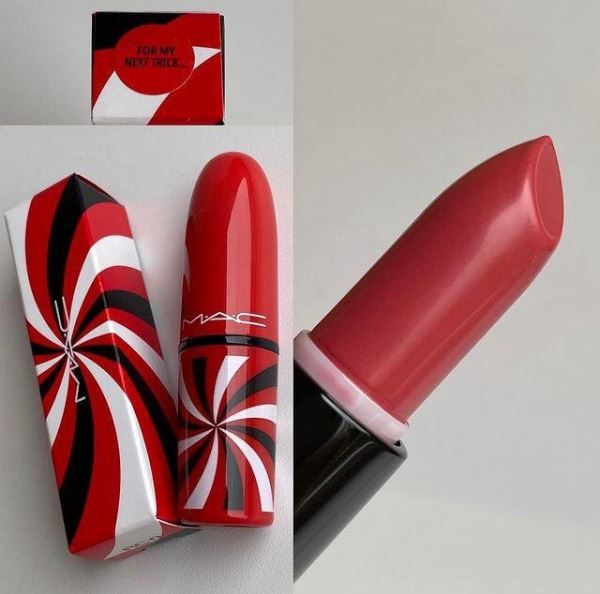 
<p>                        Mac holiday collection</p>
<p>                    